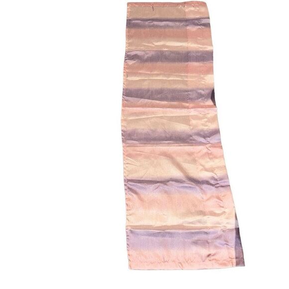 "NEW" Style Selections Home Tori 17”x 54” Pink Ombré Beaded Rod Pocket Valance - Picture 8 of 10